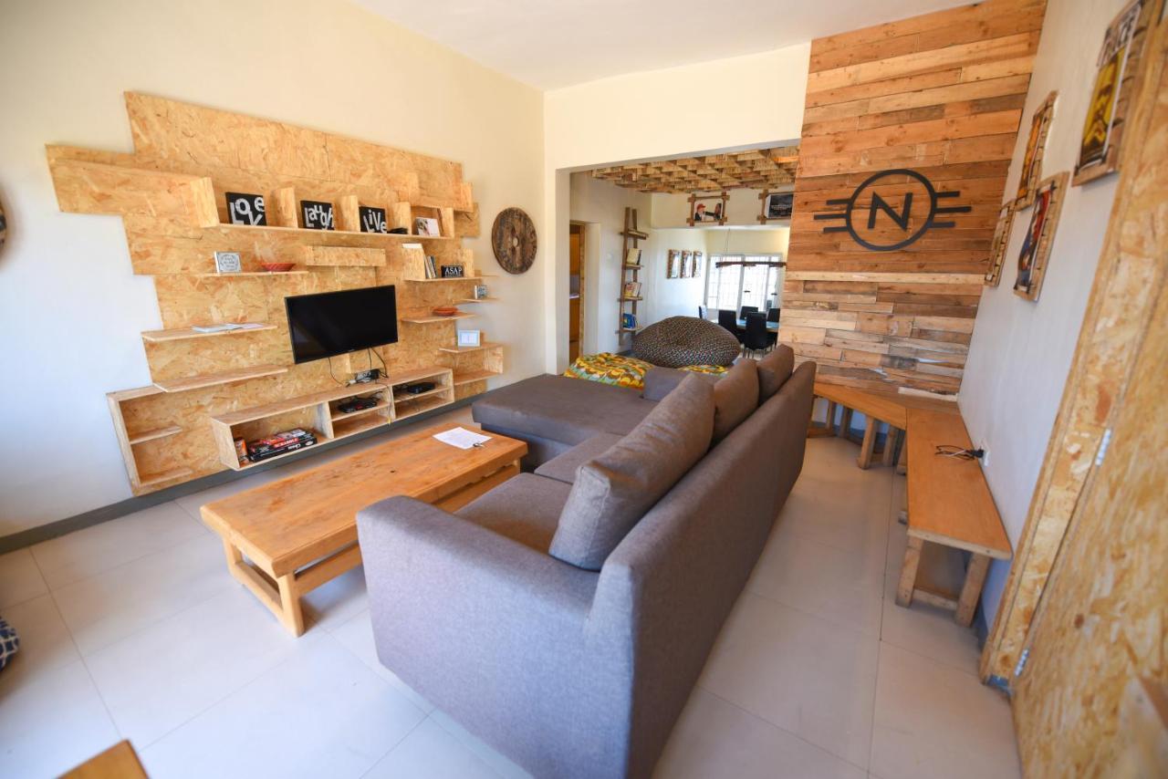 Nyumba 591 Hotel Кампала Екстериор снимка