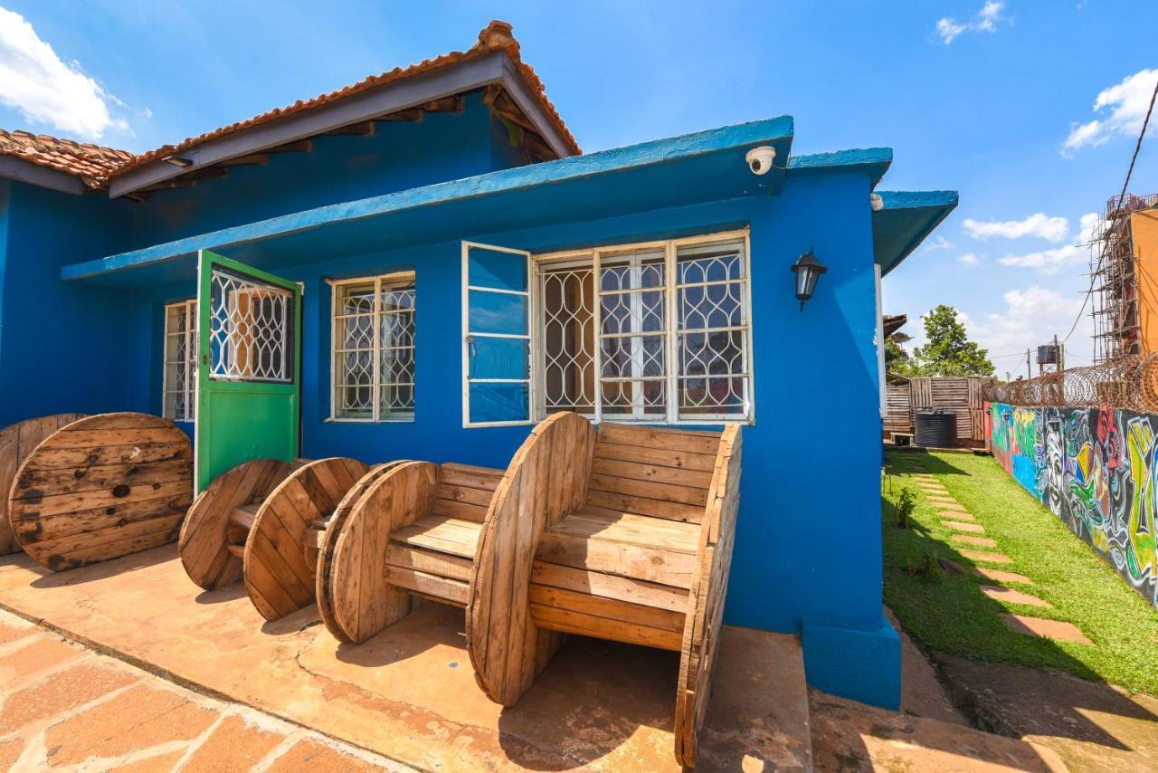 Nyumba 591 Hotel Кампала Екстериор снимка