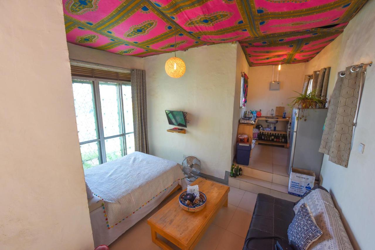 Nyumba 591 Hotel Кампала Екстериор снимка